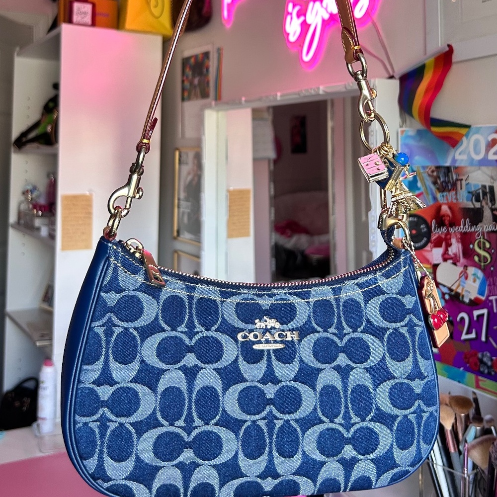 Coach Denim Teri